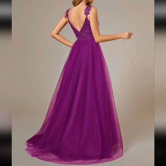 Women's Elegant Softly Delicate Lace Contrast Mesh Patchwork Sleeveless - Picture 2 of 4